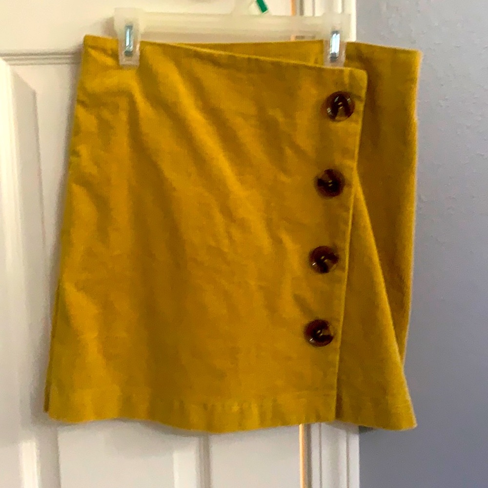 ALTARD STATE SKIRT SIZE MEDIUM